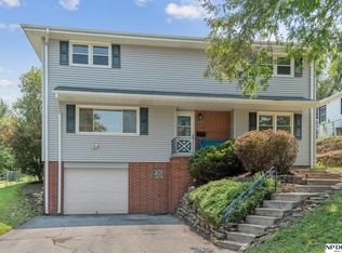 4709 Bancroft St, Omaha, NE 68106