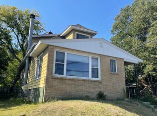 1231 Raymond Ave, Saint Paul, MN 55108