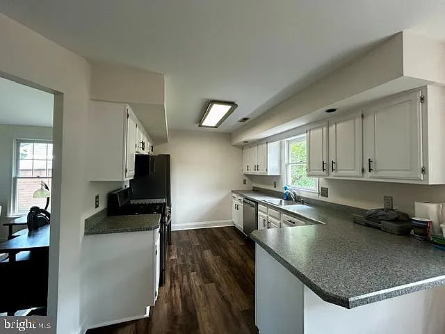 4574 White Oak Ln — Photo 4