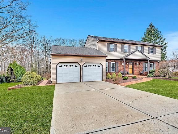 2nd image of 35 Galston Dr