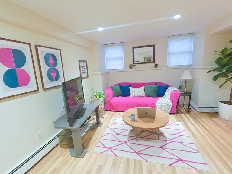 94 Pleasant St #2 — Photo 9