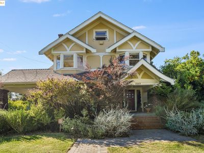 2005 90th Ave, Oakland, CA, 94603