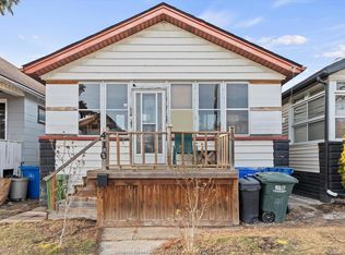 410 Caroline St, Windsor, ON