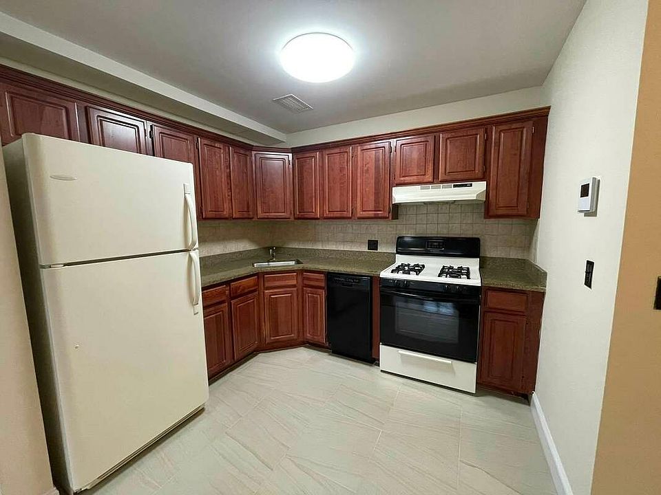1st image of 598 President St APT 2A