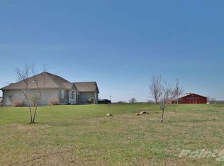 7247 NW Hodges Rd, Silver Lake, KS 66539