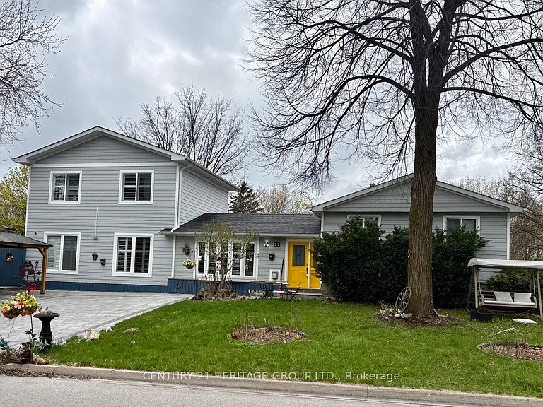 22 Cedar Cres #MAIN — Photo 3