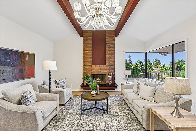 4th image of 5925 94th Street SW
