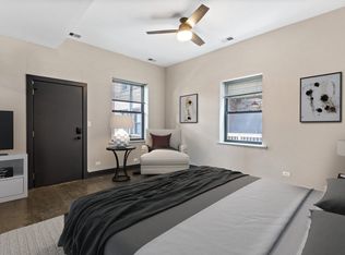 2324 W Addison St #1F, Chicago, IL 60618