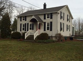 2661 Lower Mountain Rd, Ransomville, NY 14131