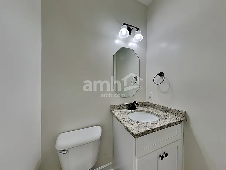 6457 Sunnywood Dr — Photo 8