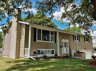 1113 Ora Dr, Waterloo, IA 50701
