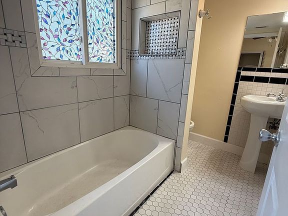 5th image of 3817 Rilma Ave
