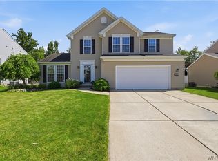 2178 Fox Chase Rd, Lake View, NY 14085