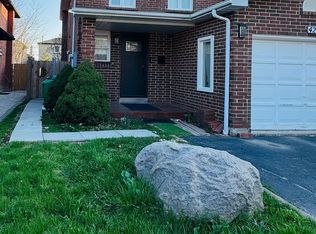 4204 Perivale Rd #Basement, Mississauga, ON L5C 3Y5