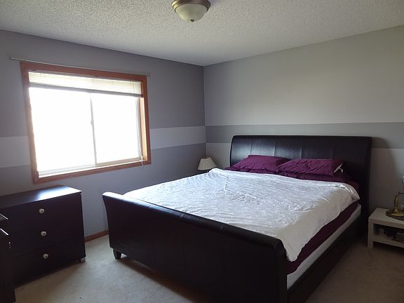 5th image of 2420 Harbor Dr