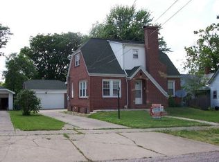 603 S Jefferson St, Robinson, IL 62454
