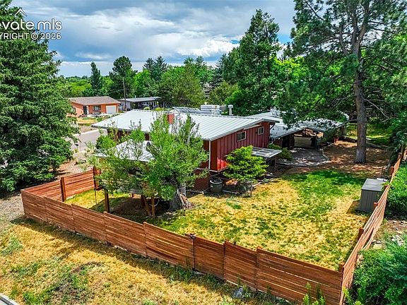 3rd image of 604 Orion Dr