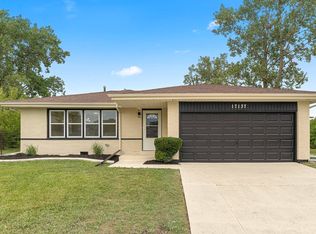 (Undisclosed Address), Country Club Hills, IL 60478