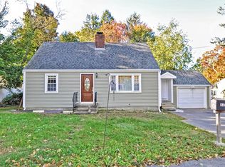 52 Common St, Braintree, MA 02184