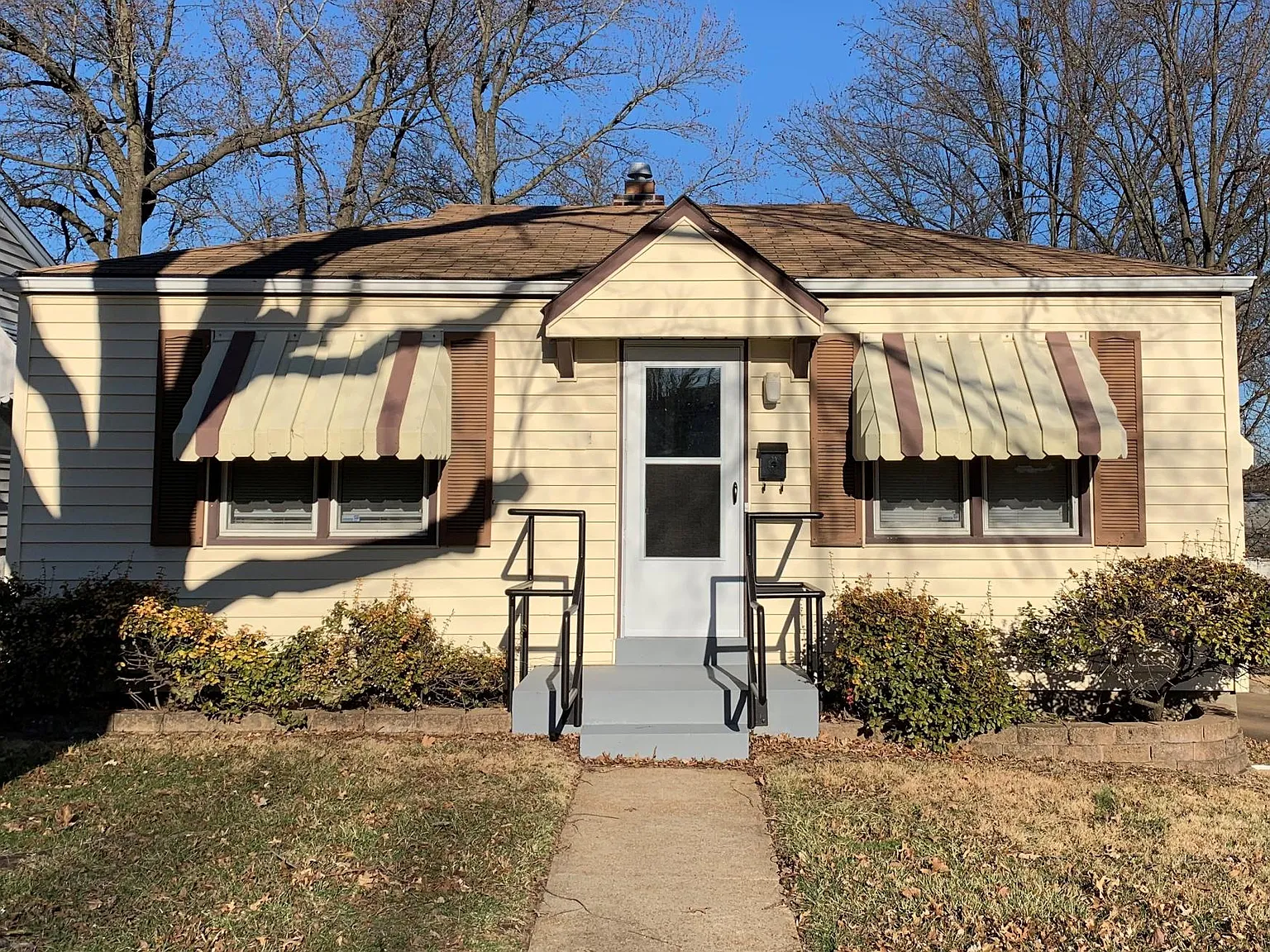 7501 Jenwood Ave — Photo 1