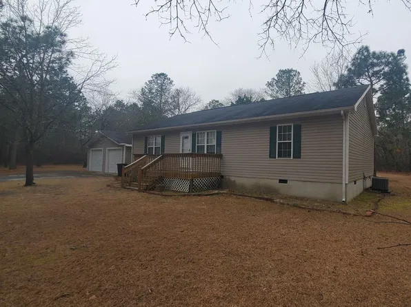 149 Honey Bee Ln, Vass, NC 28394