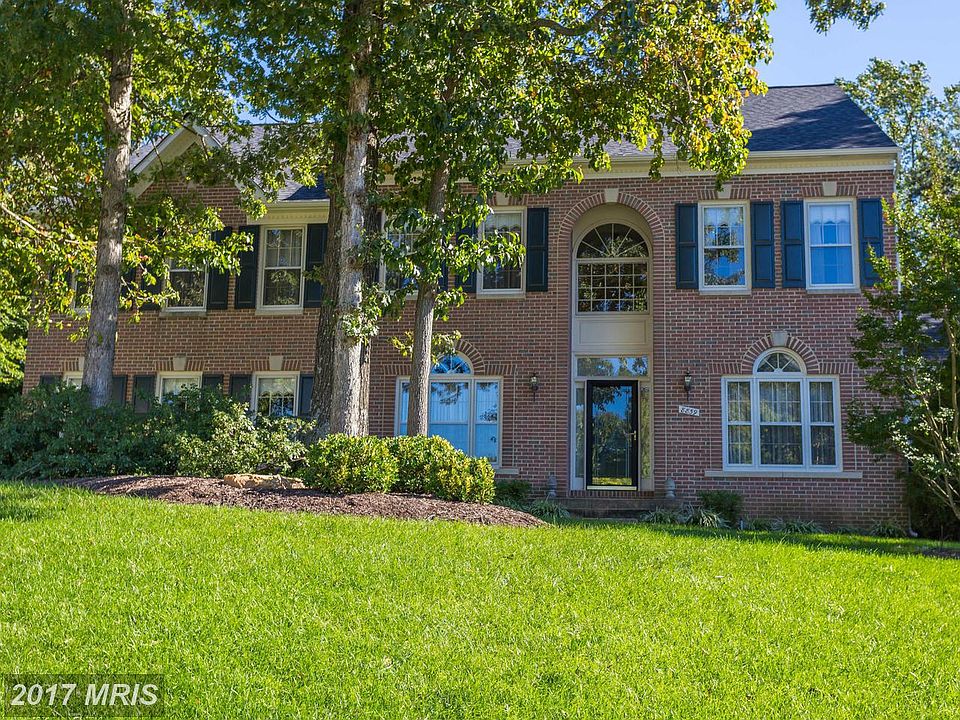 1st image of 8859 Silverline Dr