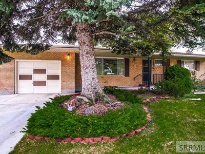 332 Pinon Dr, Idaho Falls, ID, 83401
