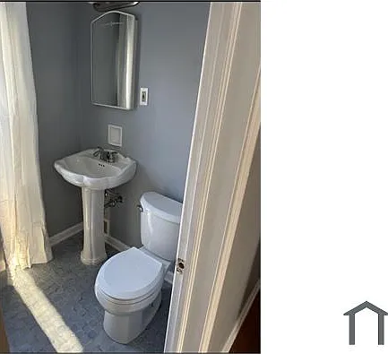 4 bed, $1,400 — Photo 3