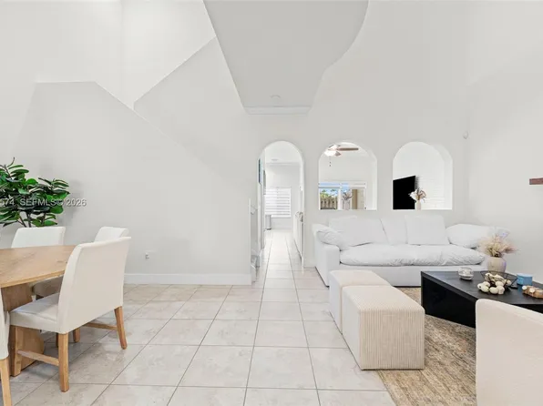 2338 SE 16th Ter, Homestead, FL 33035