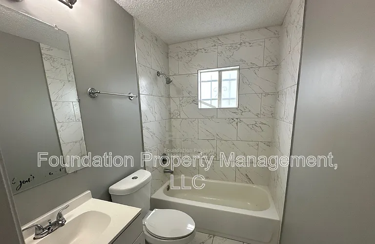 267 Greenlaw Ave #6 — Photo 11
