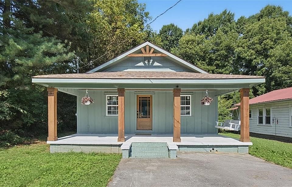 1st image of 607 Harlan St