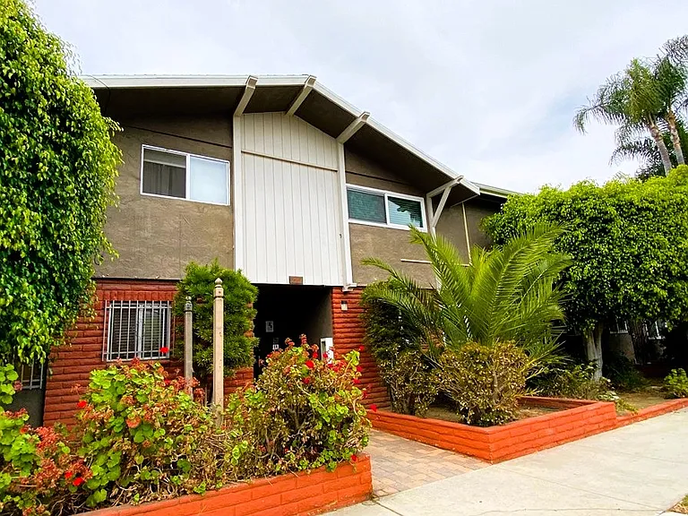 725 Coronado Ave #102 — Photo 18