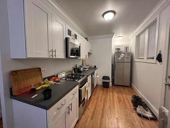 5th image of 4809 N Bell Ave #1W