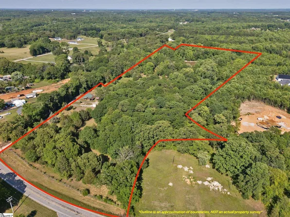 1805 Fairview Rd, Fountain Inn, SC 29644
