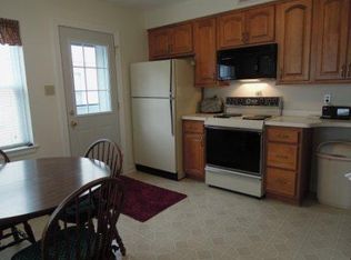 9024 W Mount Vernon Ave, Milwaukee, WI 53226