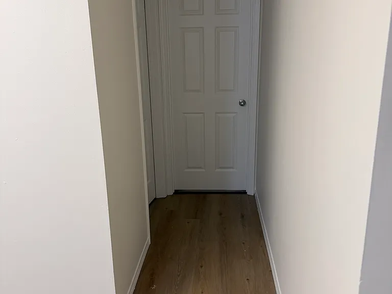4 Hartwell Ct #6 — Photo 7