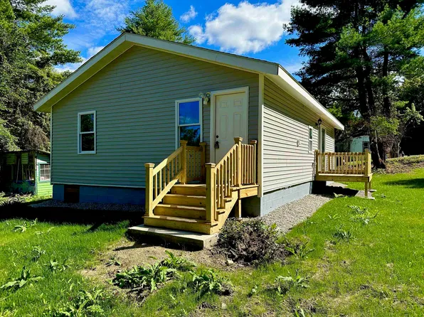 11 Cardinal Lane, Charlestown, NH 03603