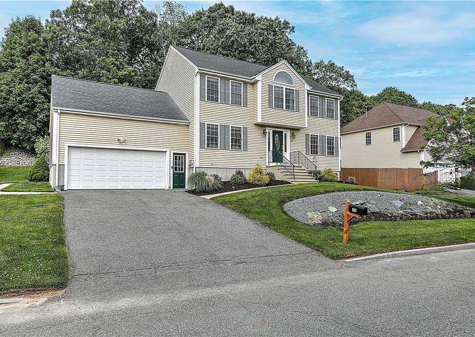 13 Bernon Dr, Lincoln, RI 02865 Zillow