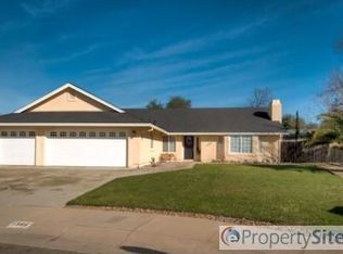 1386 Gehring Ct, Redding, CA 96002
