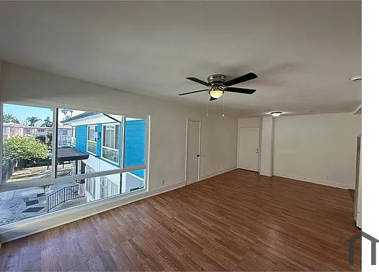 4020 Palmwood Dr #4 — Photo 2