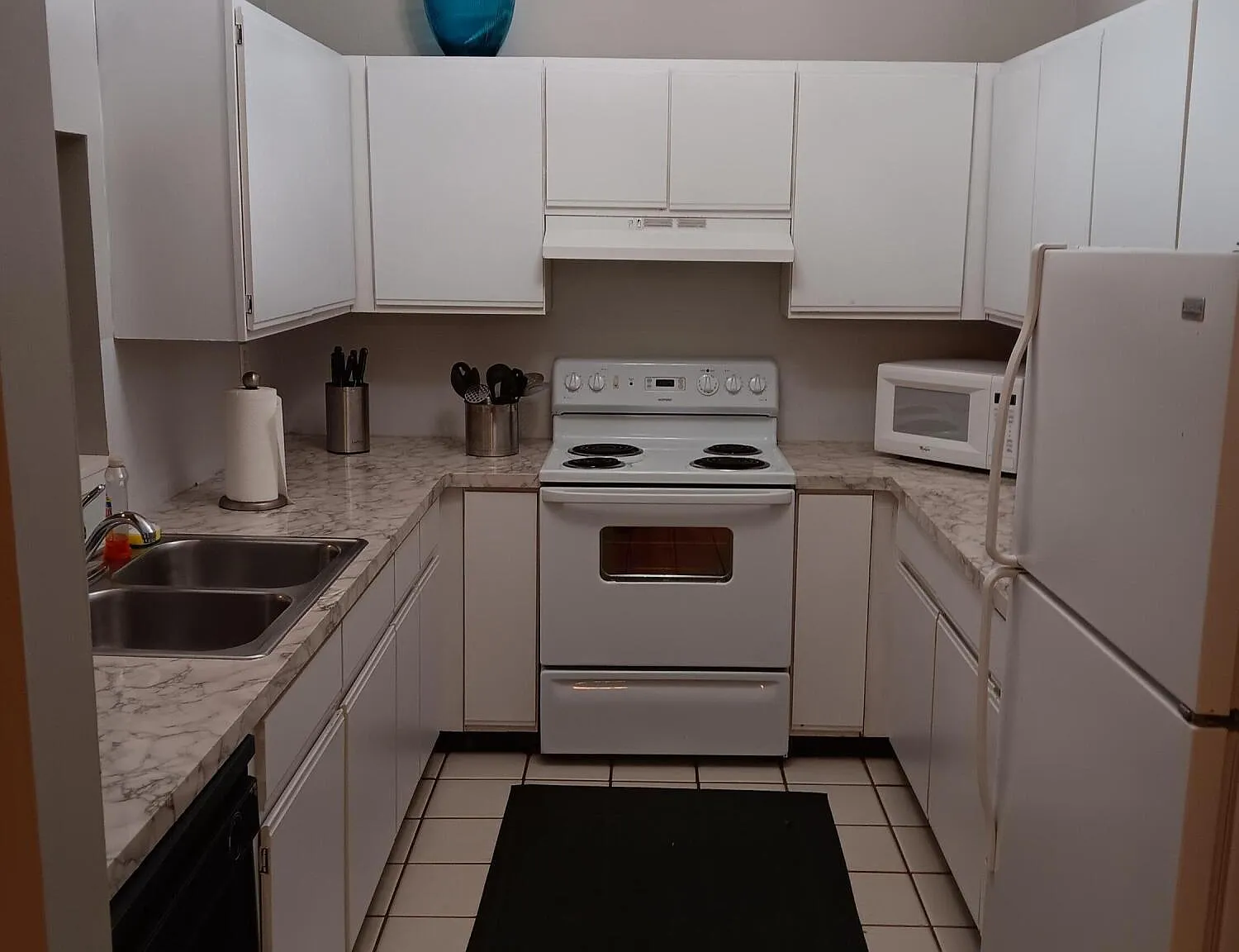 2 bed, 2.0 bath, 1080 sqft, $2,200 — Photo 4