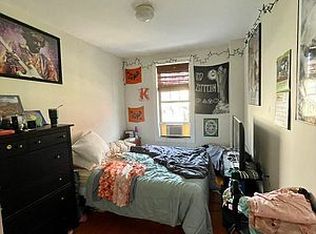 32-59 33rd St #1R, Astoria, NY 11106