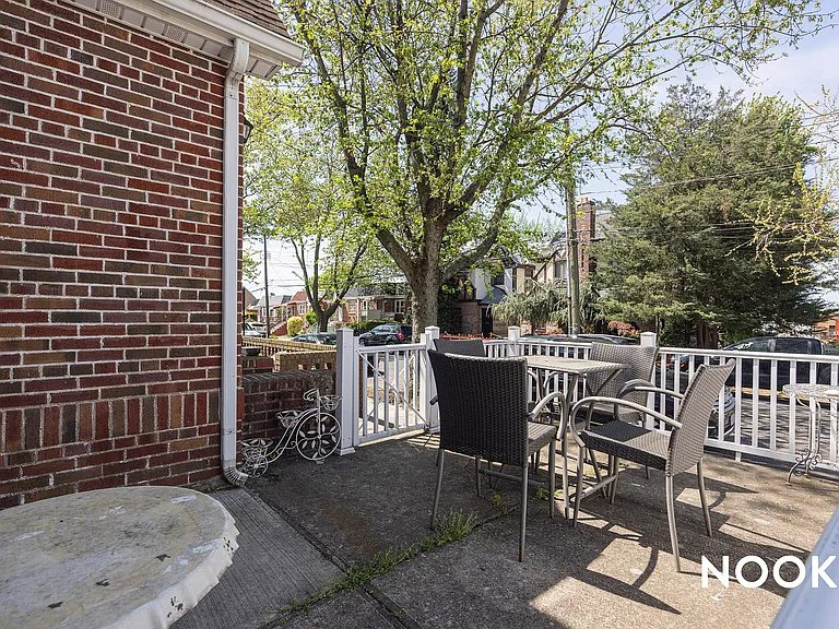 61-11 64th St #1B — Photo 33