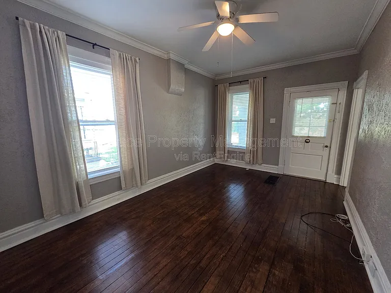6204 Clayton Ave — Photo 3