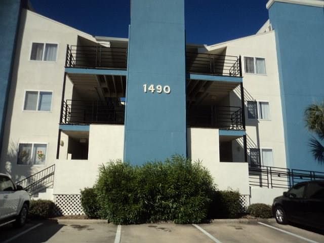 1st image of 1490 Harbor Dr Unit 101