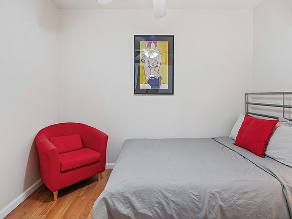 4th image of 416 W 46th St #4F