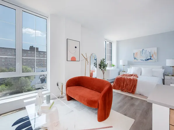 1856 Park Avenue image 1 of 23