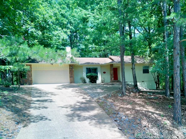 38 Segovia Dr, Hot Springs, AR 71909