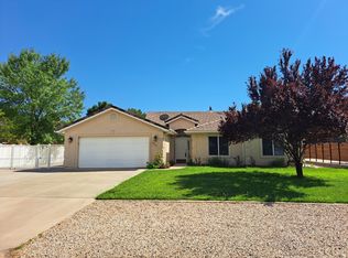 830 E Larkspur Rd, Saint George, UT 84790