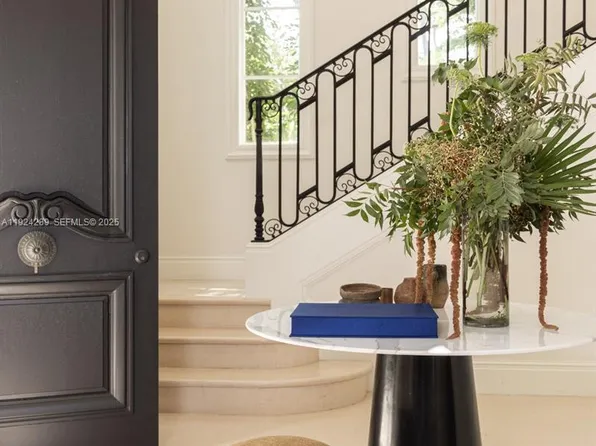 155 San Souci Dr, Miami, FL 33133